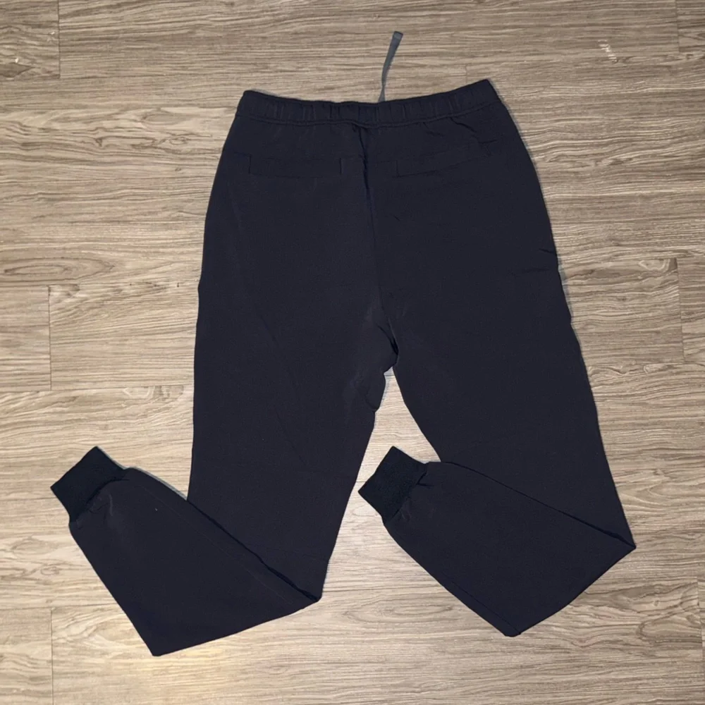 Figs Men's navy Jogger Track Pants with Drawstring